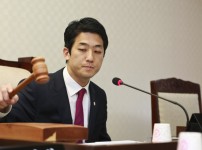 제171회 유성구의회 예산결산 위원장 이은창 의원 선출 