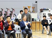 제8회 유성구협회장배 배드민턴 대회